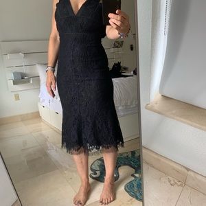 VICTORIA BEKHAM - black lace dress.  Super sexy!